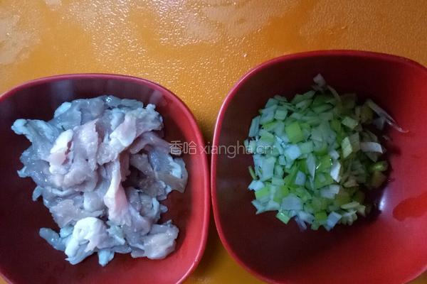 肉炒鲜藕的做法图解3