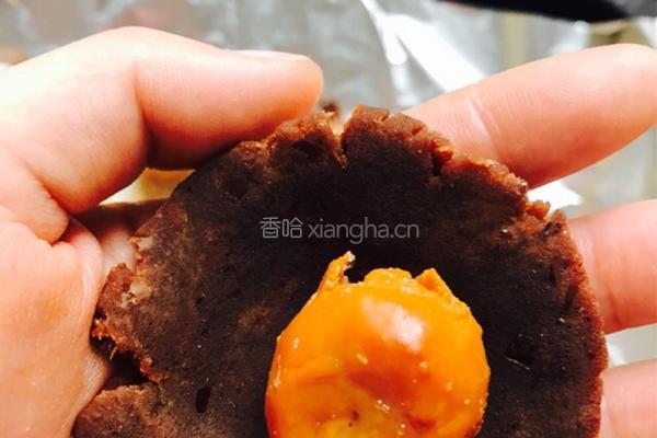 蛋黄酥的做法图解12