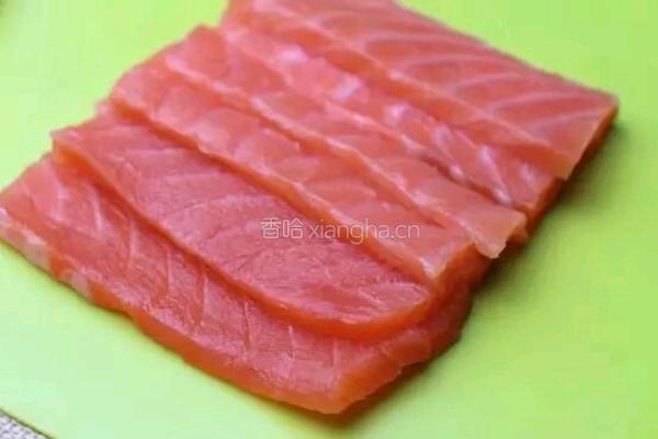 刺身三文鱼的做法图解2
