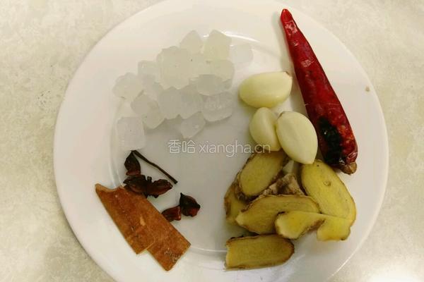 红烧米酒鸭的做法图解1
