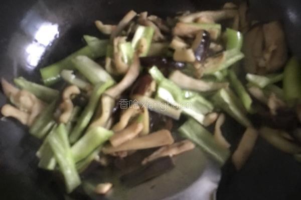 茄丝拌面的做法图解6