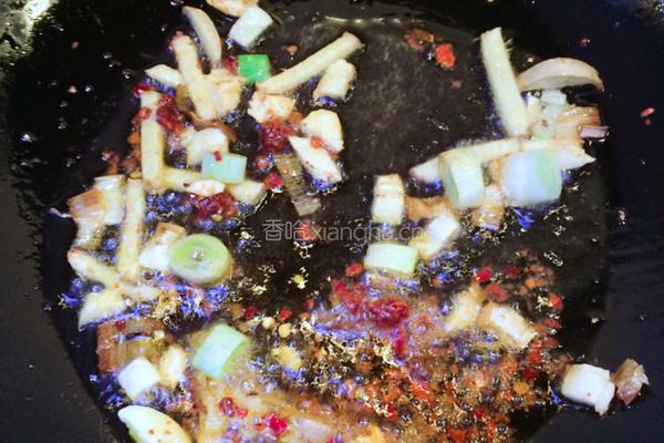 小炒鸡肉的做法图解5