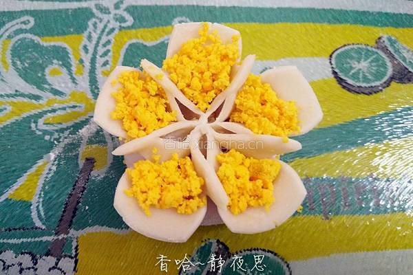 胡萝卜馅梅花饺的做法图解18