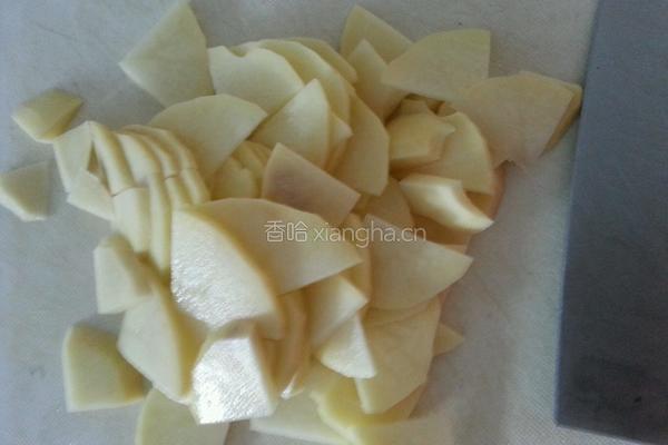 过油肉土豆片的做法图解2