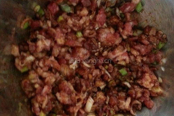 羊肉蒸饺的做法图解3