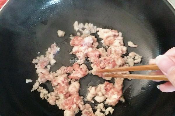 甜玉米炒肉的做法图解4