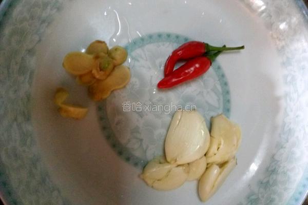 香炒羊肉胡萝卜的做法图解3