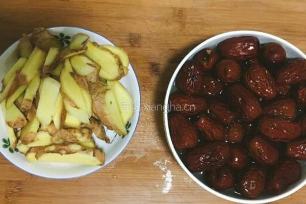 红糖姜枣膏的做法图解2