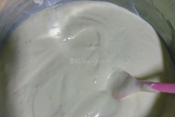 蓝莓肉松蛋糕卷的做法图解12