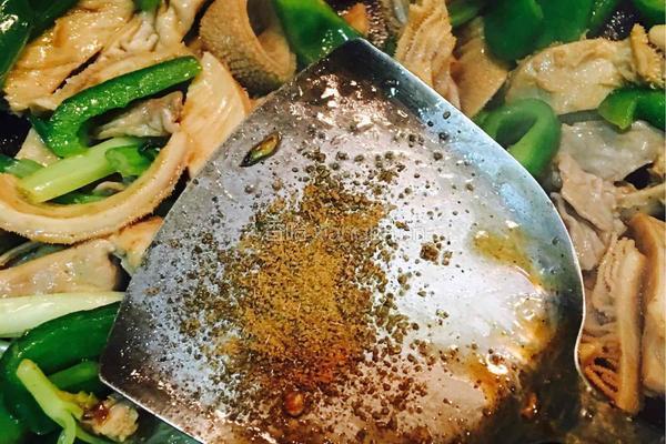 圆椒孜然炒羊肚的做法图解10