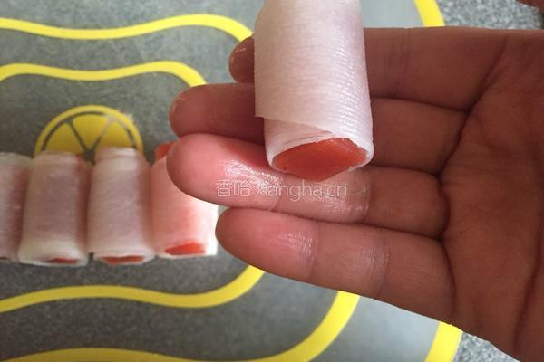 水晶萝卜珊瑚卷的做法图解7