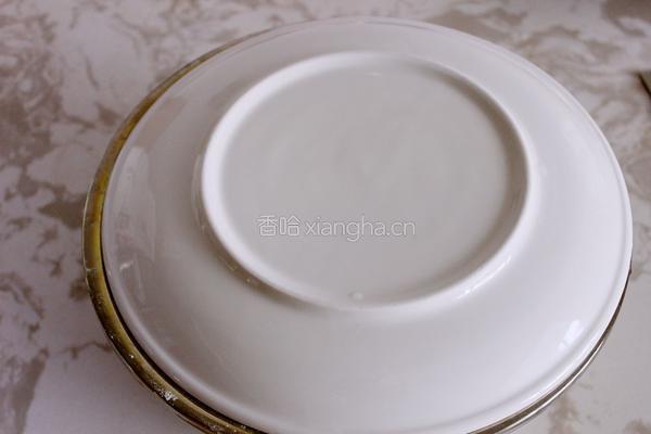饺子（韭菜鸡蛋馅儿）的做法图解5