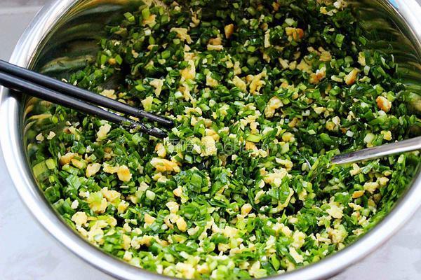 饺子（韭菜鸡蛋馅儿）的做法图解13