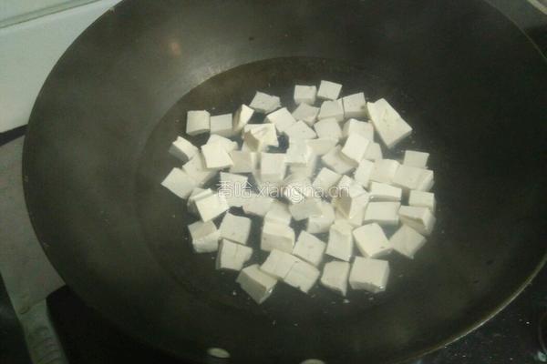 紫菜豆腐蛋汤的做法图解2