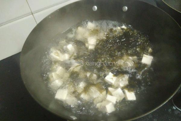 紫菜豆腐蛋汤的做法图解4
