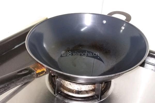 蘑菇炒鸡蛋的做法图解4
