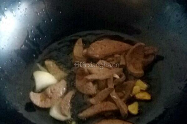 洋葱爆猪肝的做法图解5