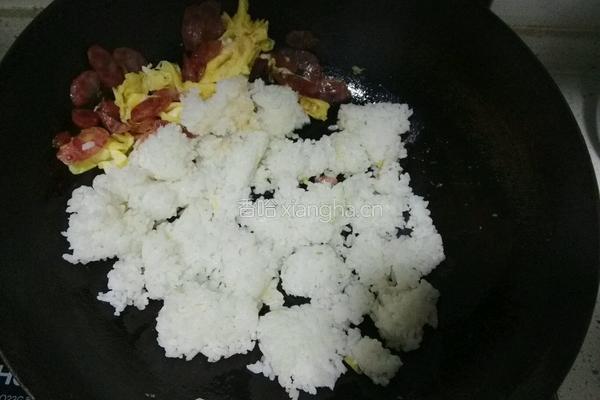 油菜百财炒饭的做法图解10