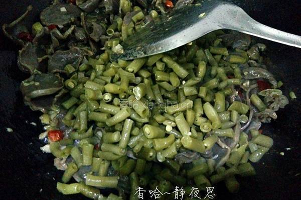 酸豆角双椒炒鸡胗的做法图解12