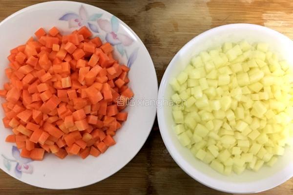 陕西风味~胡萝卜丁肉辣子的做法图解6