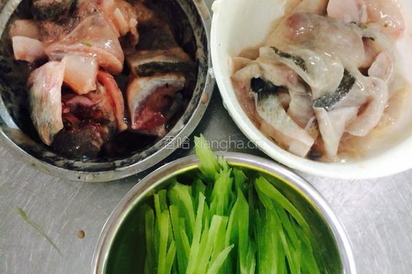 口味鲈鱼的做法图解2