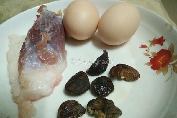 香菇蒸蛋的做法图解1