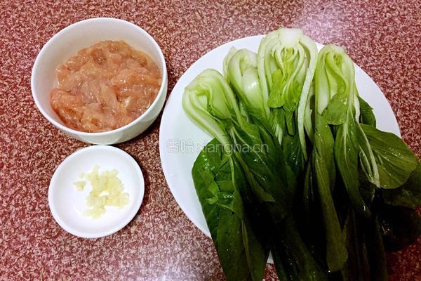 油菜炒肉片的做法图解2