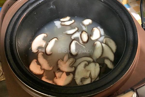 香菇肉片粥的做法图解5