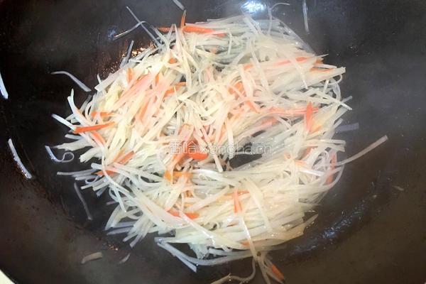 醋溜土豆丝的做法图解4