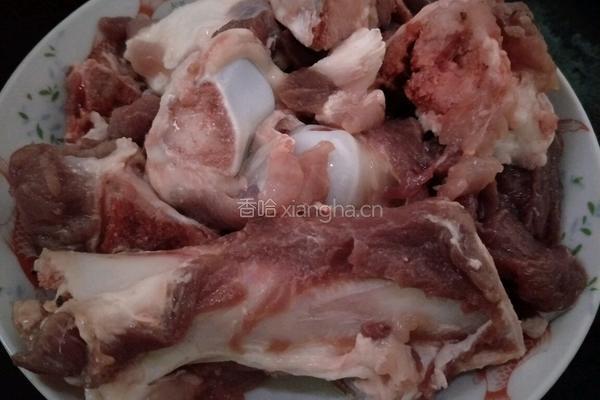 花生龙骨汤的做法图解5