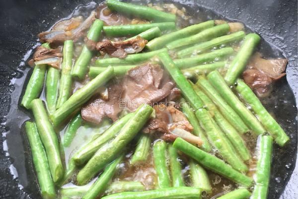 猪舌炒豆角的做法图解6