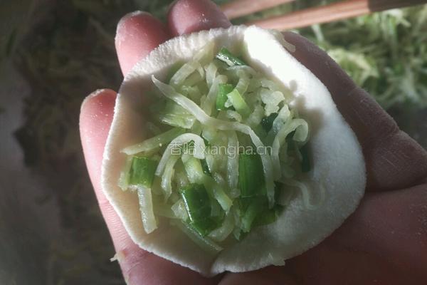 萝卜馅饺子的做法图解6