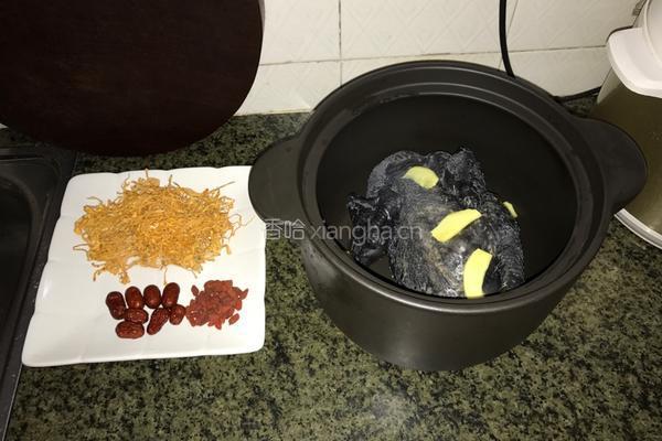 虫草花煲乌鸡的做法图解3