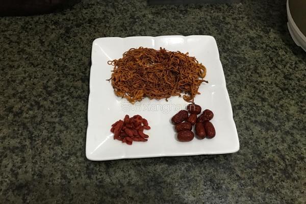虫草花煲乌鸡的做法图解6