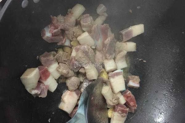 红烧猪肉炖冬瓜的做法图解2