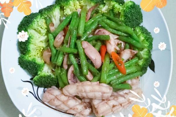 鲜鱿鱼炒长豆的做法图解3