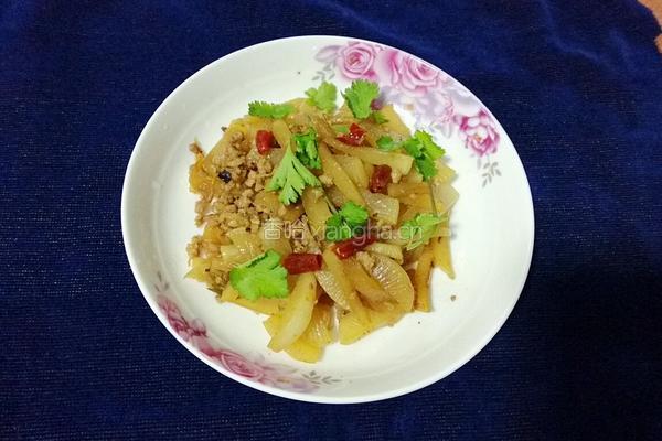 肉末爆炒辣萝卜条的做法图解6