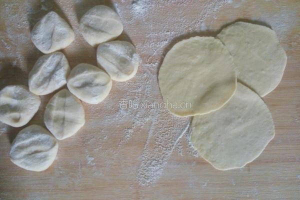 猪肉白菜馅水饺的做法图解11