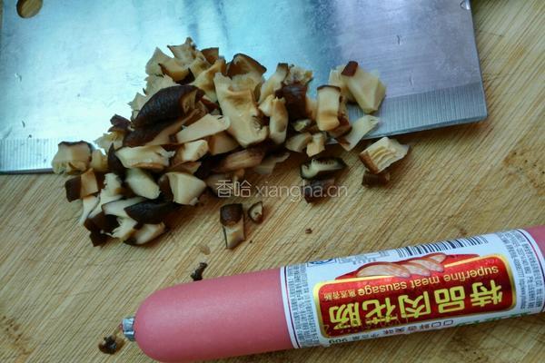 彩色炒饭的做法图解1