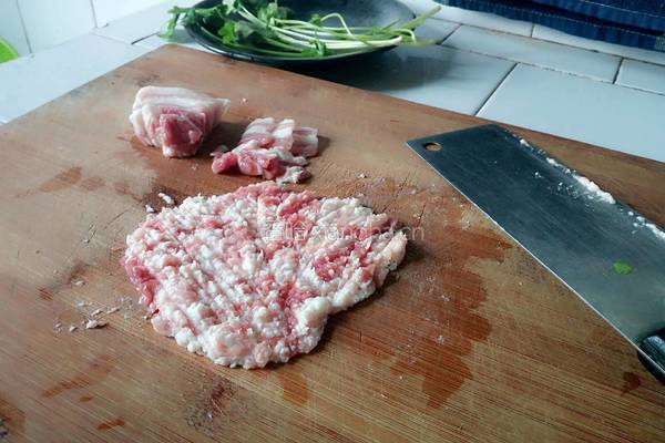 肉沫粉丝煲的做法图解3