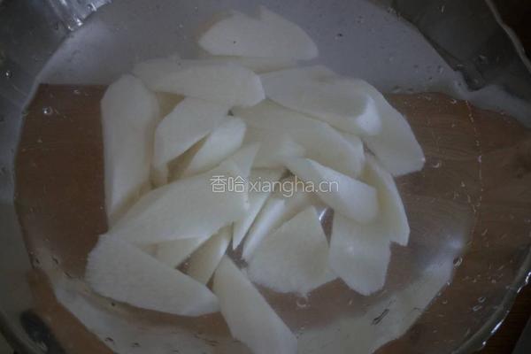 拔丝山药的做法图解4