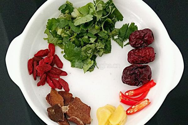萝卜羊肉汤的做法图解2