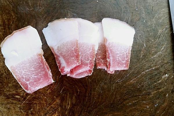 腊肉煮豆丝的做法图解2