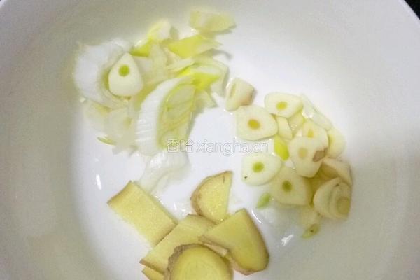 豆角炒肉的做法图解2