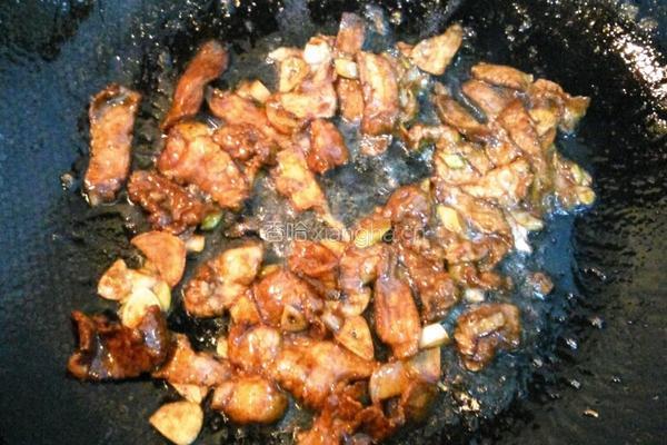豆角炒肉的做法图解7