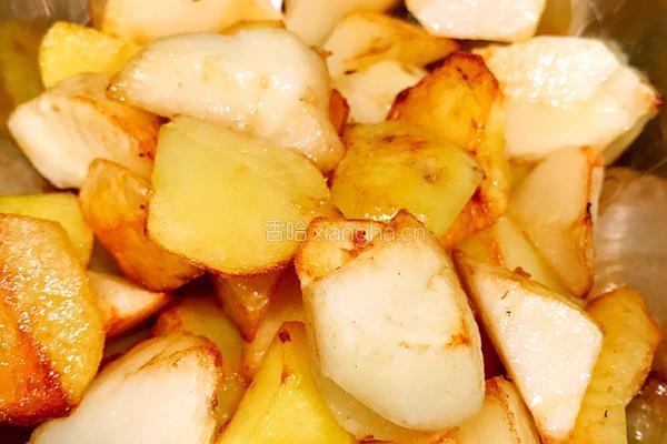 土豆烧牛肉的做法图解2