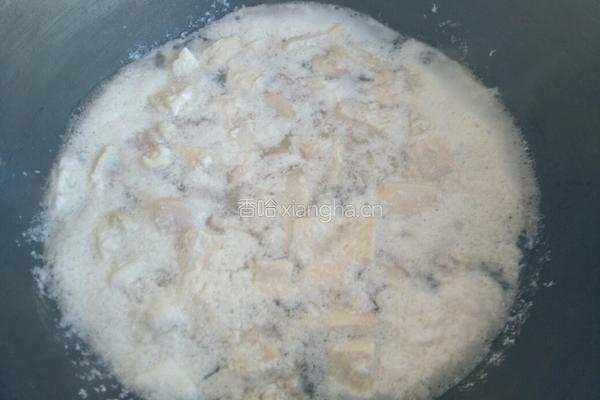 香其酱炖鸡胸肉鹌鹑蛋的做法图解5