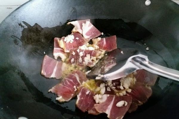 腊肉炒莴苣的做法图解4