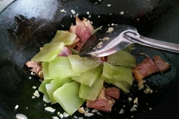 腊肉炒莴苣的做法图解6