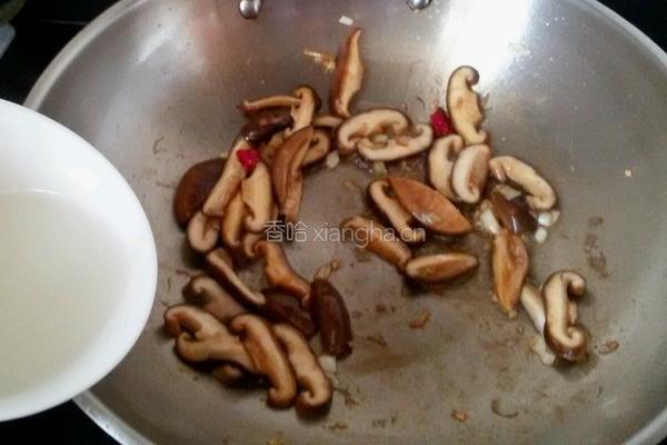 香菇油菜的做法图解5